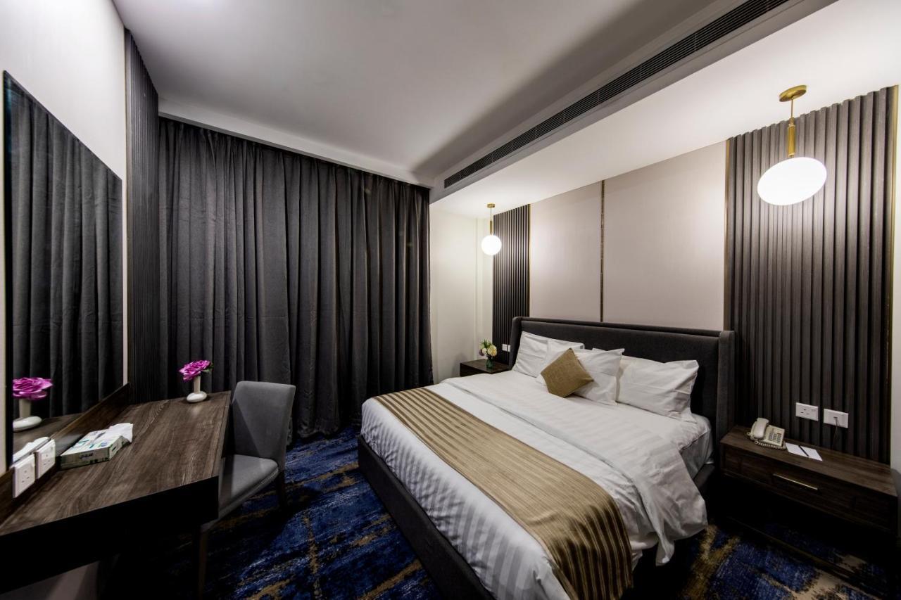 Lily Hotel Suite Hofuf ภายนอก รูปภาพ