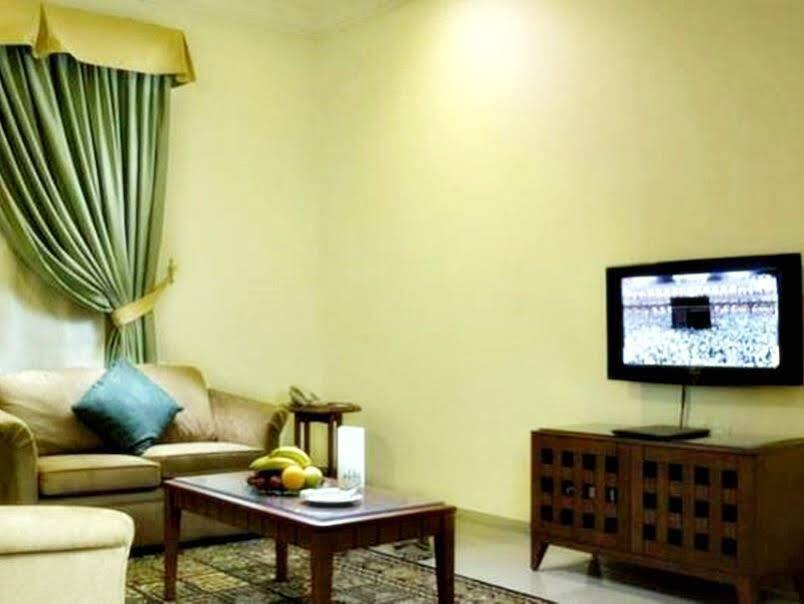 Lily Hotel Suite Hofuf ภายนอก รูปภาพ